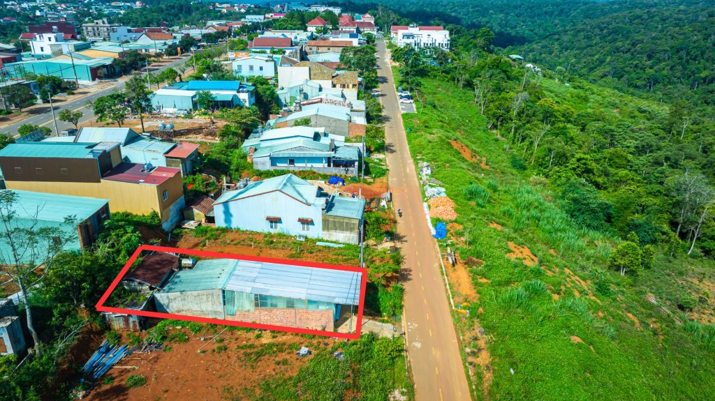 Vị trí thực tế lô đất Huỳnh Thúc Kháng Măng Đen diện tích 7x23m view rừng thung lũng
